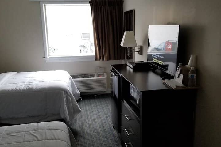 Room 28 of 47